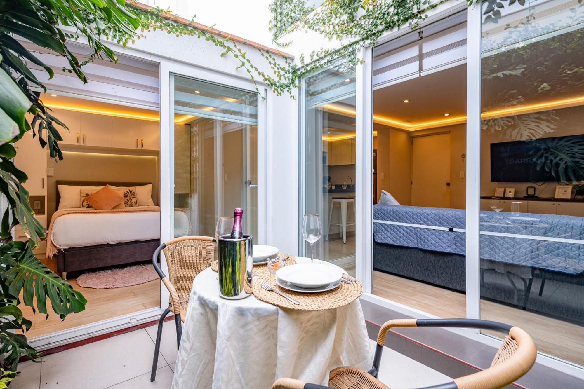 Apartment Private Residences By Vibrant