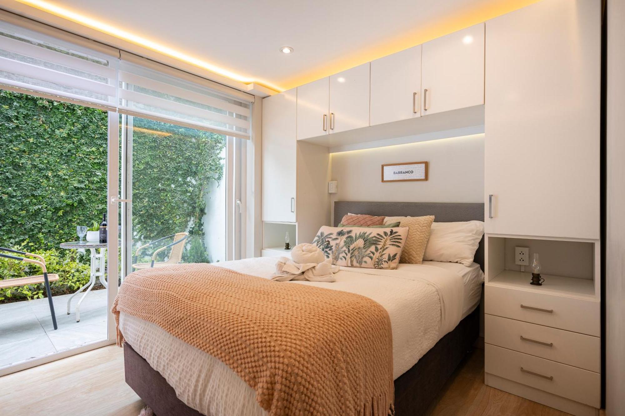 Apartment Private Residences By Vibrant