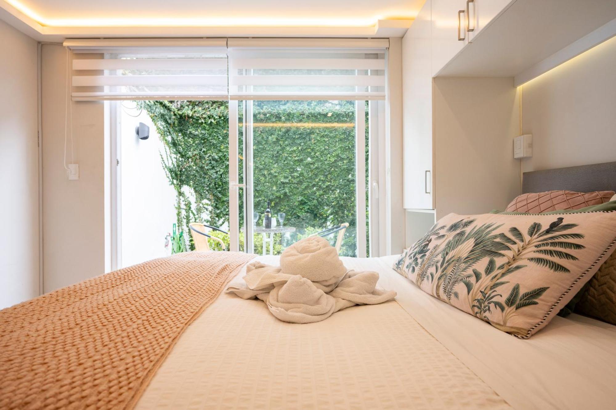 Apartment Private Residences By Vibrant